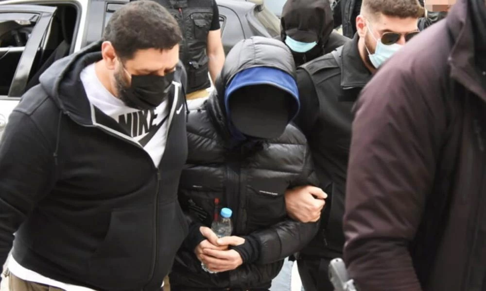Το...αμίλητο νερό ήπιε ο Φουρθιώτης-Η μόνη φράση που είπε στους αστυνομικούς